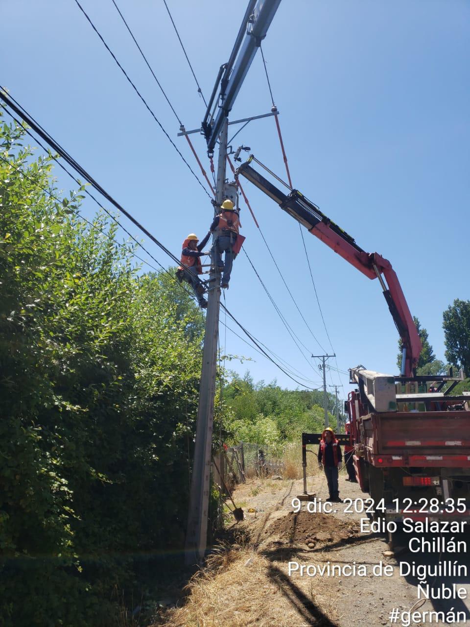 Instalación de Red Eléctrica Rural - Sector Los Aromos