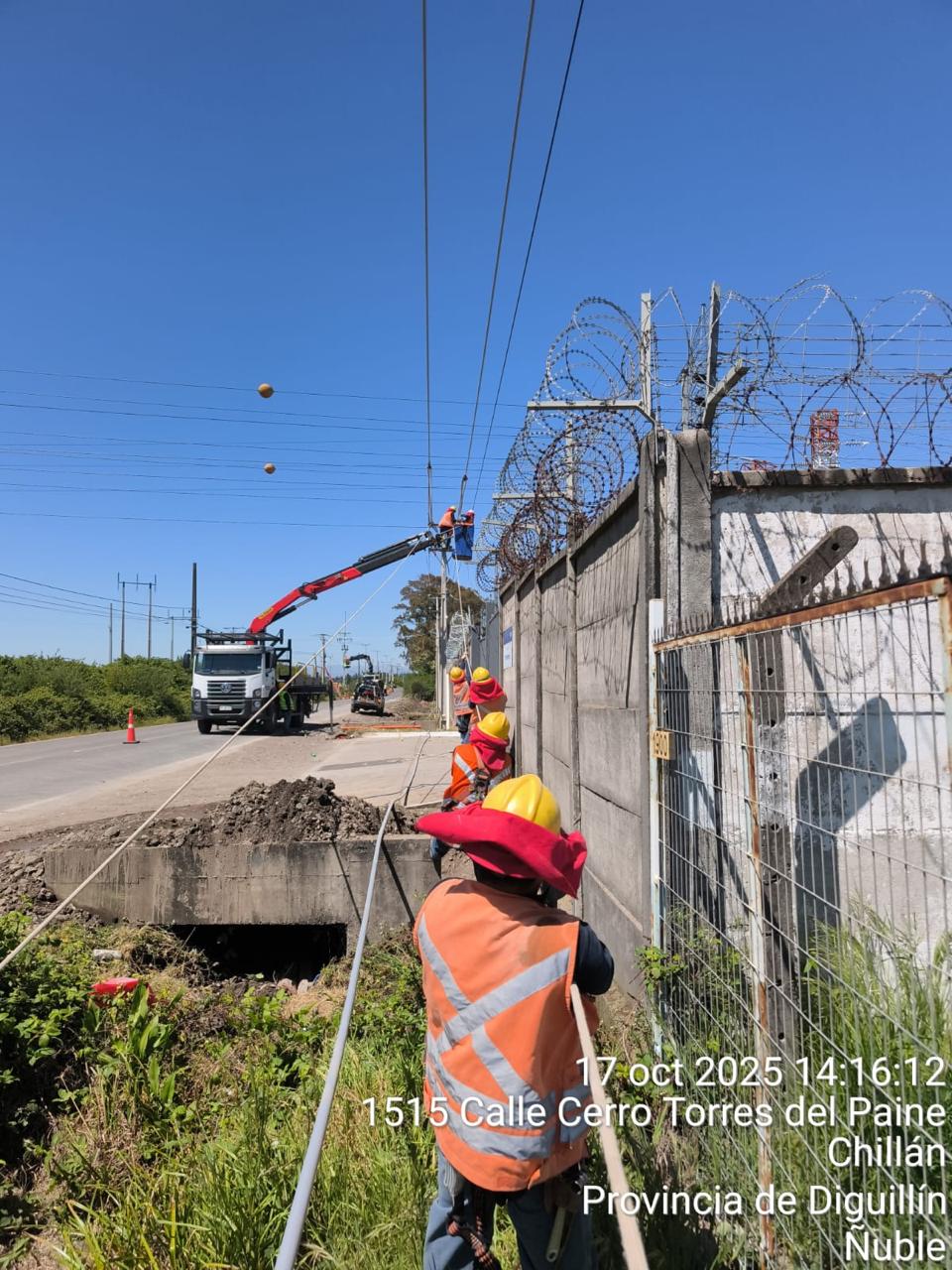 Construcción de Línea de Media Tensión